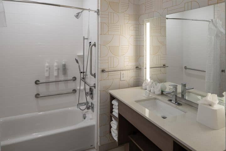 Bathroom shower